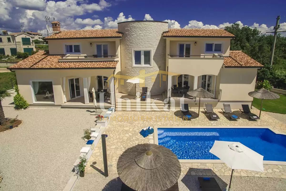 Luksuzna vila s fantastičnim pogledom na morje